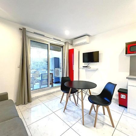 Superbe Studio Terrasse Centre Ville Et Plages A Pieds Cannes Exterior foto